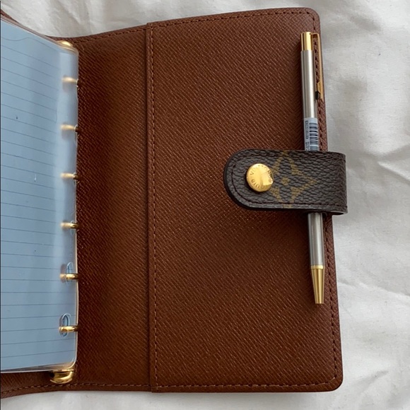 Louis Vuitton Monogram PM Agenda - Picture 3 of 5